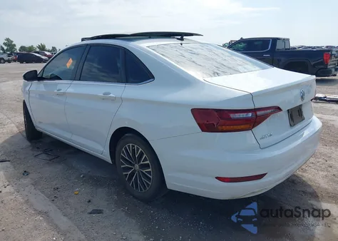 2019 Volkswagen Jetta 1.4T R-Line/1.4T S/1.4T Se z USA, uszkodzony, nr VIN 3VWCB7BU5KM136069